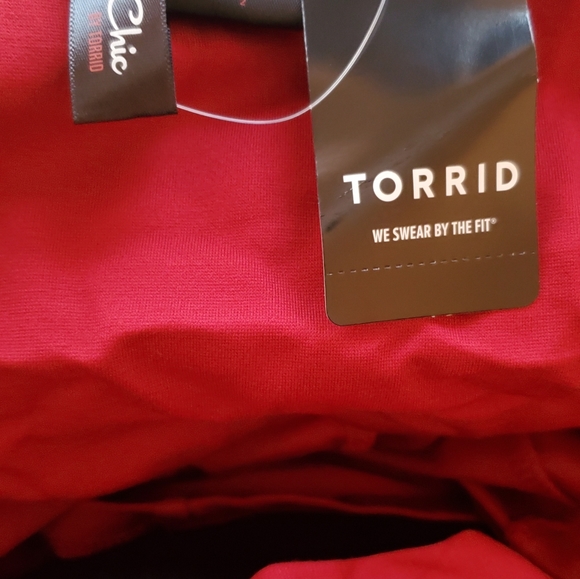 Torrid Retro Red Sweetheart Tank - Picture 4 of 5